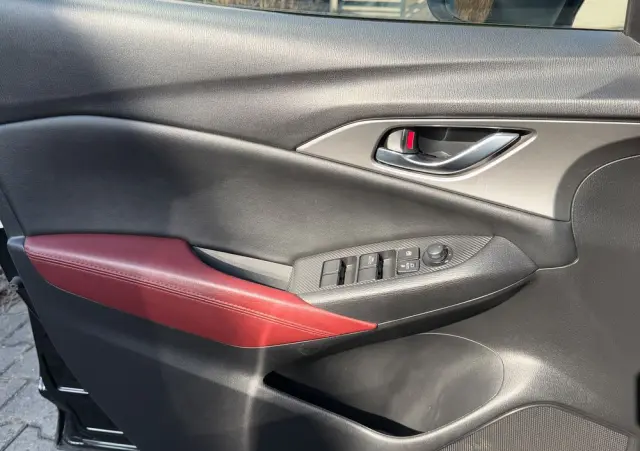 MAZDA CX-3 SKYACTIV-G 120 FWD Exclusive-Line