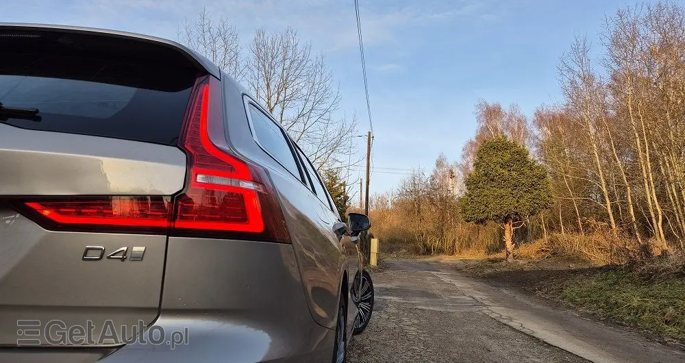 VOLVO V60 D4 SCR Inscription