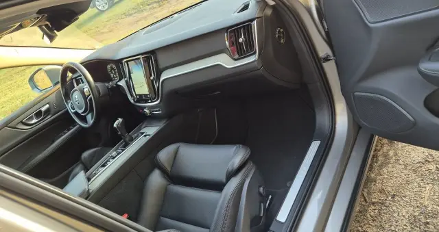 VOLVO V60 D4 SCR Inscription