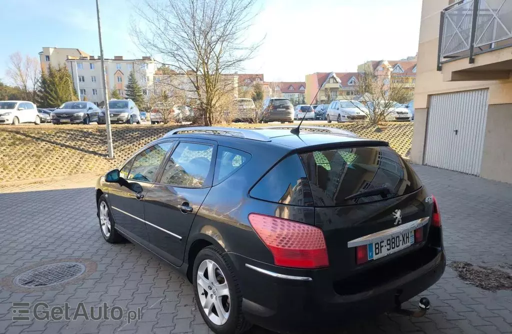 PEUGEOT 407 