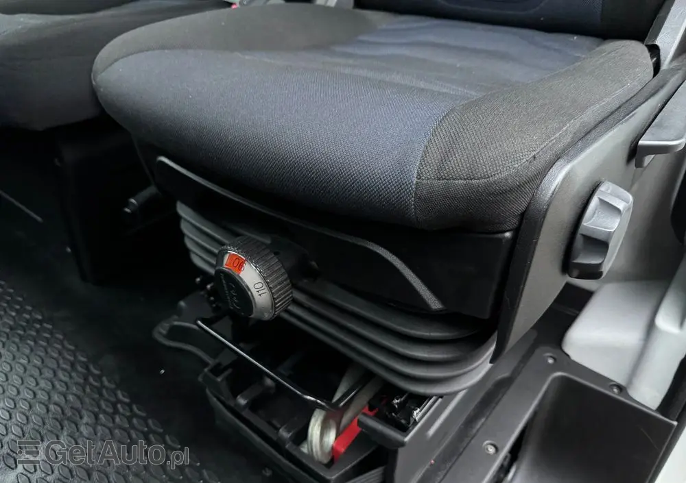 IVECO 70c18  72c17  70c15 70c17 50c15  50c17 35c15 DMC 3.5T 