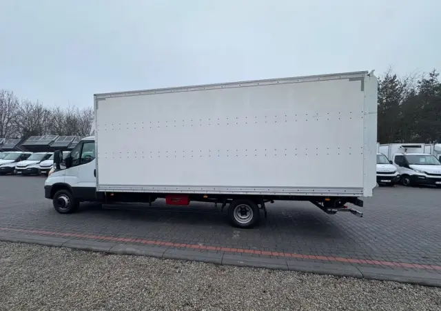 IVECO 70c18  72c17  70c15 70c17 50c15  50c17 35c15 DMC 3.5T 