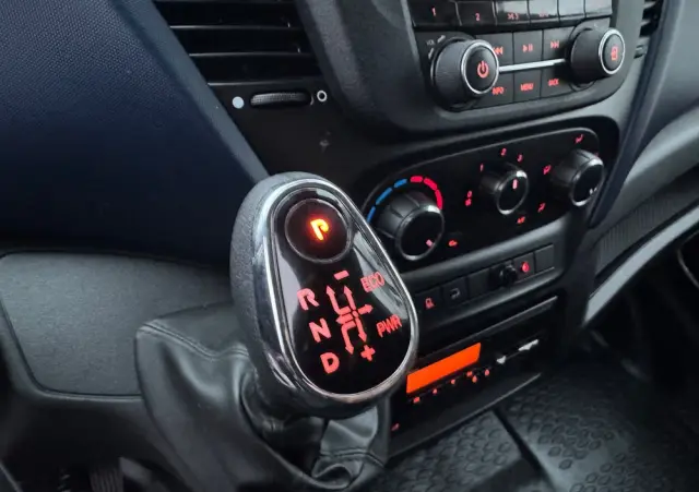 IVECO 70c18  72c17  70c15 70c17 50c15  50c17 35c15 DMC 3.5T 