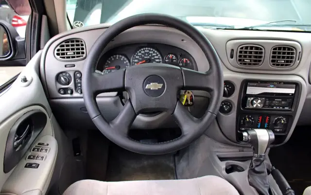 CHEVROLET Trailblazer 4.2 LS