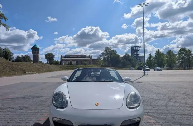 PORSCHE Boxster 