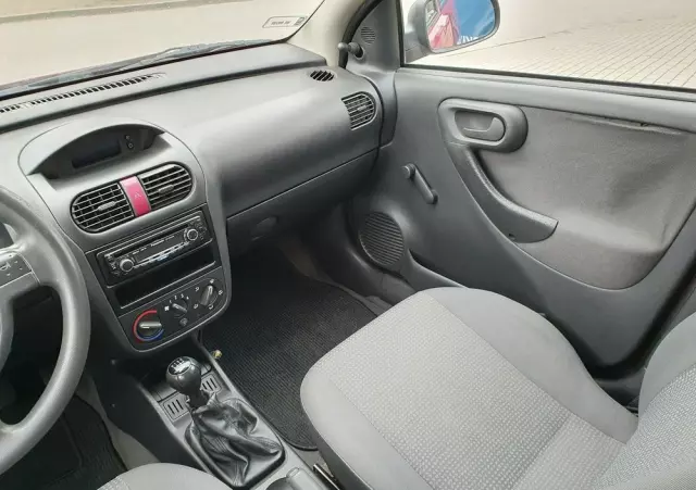 OPEL Corsa 
