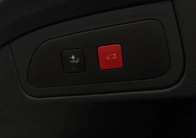 DS AUTOMOBILES DS 7 Crossback 2.0 BlueHDi Performance Line +