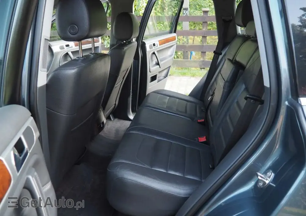 VOLKSWAGEN Touareg 3.0 V6 TDI DPF Automatik