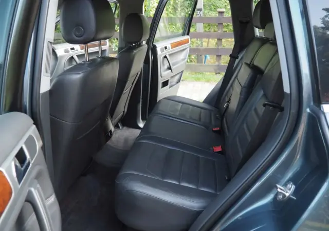 VOLKSWAGEN Touareg 3.0 V6 TDI DPF Automatik