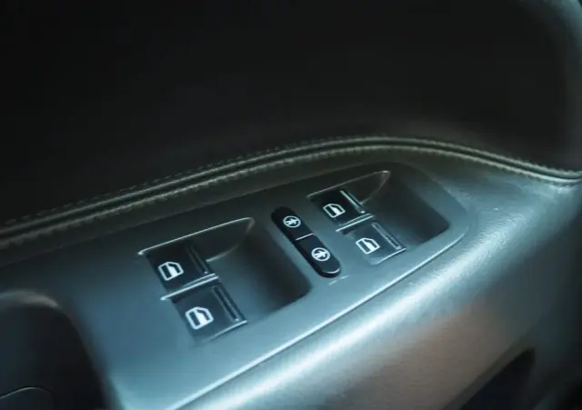 VOLKSWAGEN Touareg 3.0 V6 TDI DPF Automatik