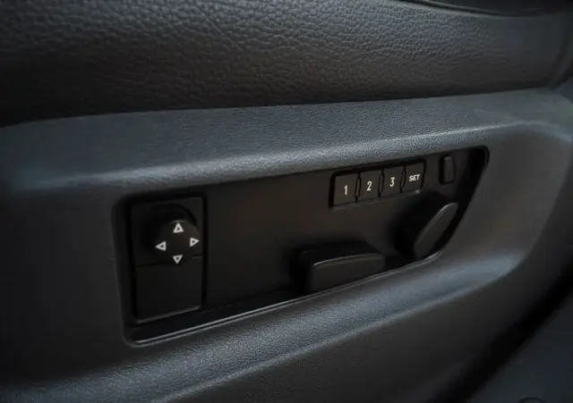 VOLKSWAGEN Touareg 3.0 V6 TDI DPF Automatik