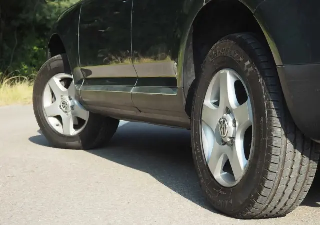 VOLKSWAGEN Touareg 3.0 V6 TDI DPF Automatik