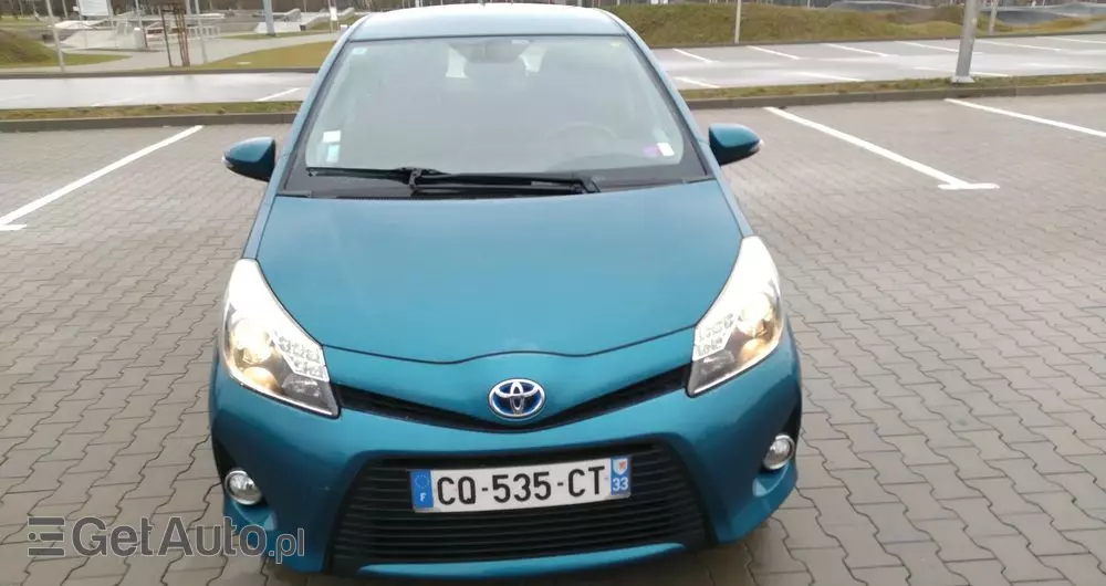 TOYOTA Yaris Hybrid 1.5 VVT-i Comfort