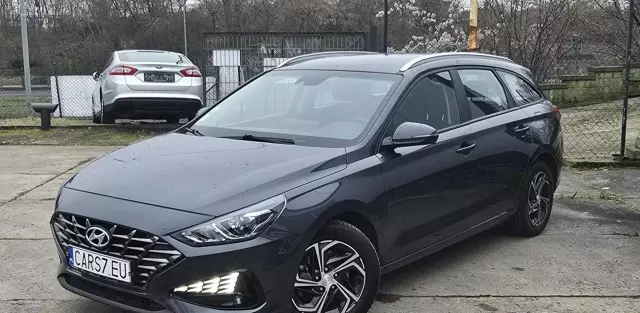 HYUNDAI I30 
