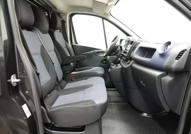 OPEL Vivaro - Warsztatowy 