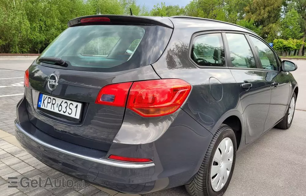 OPEL Astra 1.6 Sports Tourer Active