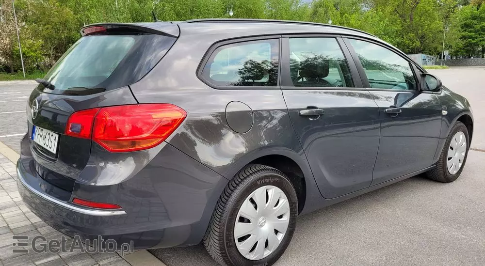 OPEL Astra 1.6 Sports Tourer Active