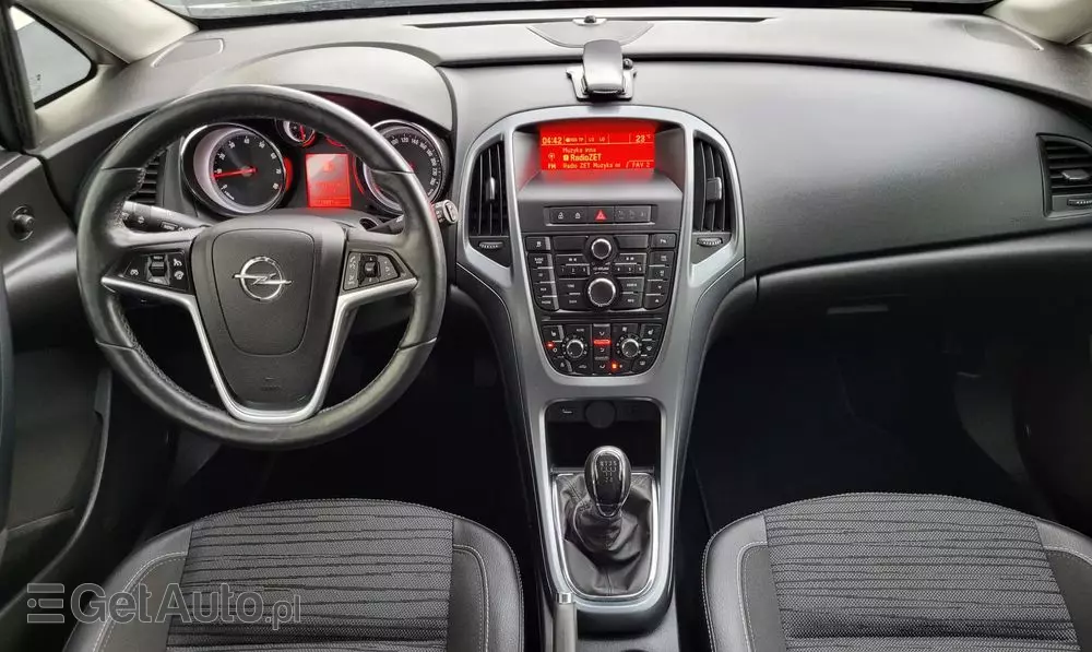 OPEL Astra 1.6 Sports Tourer Active