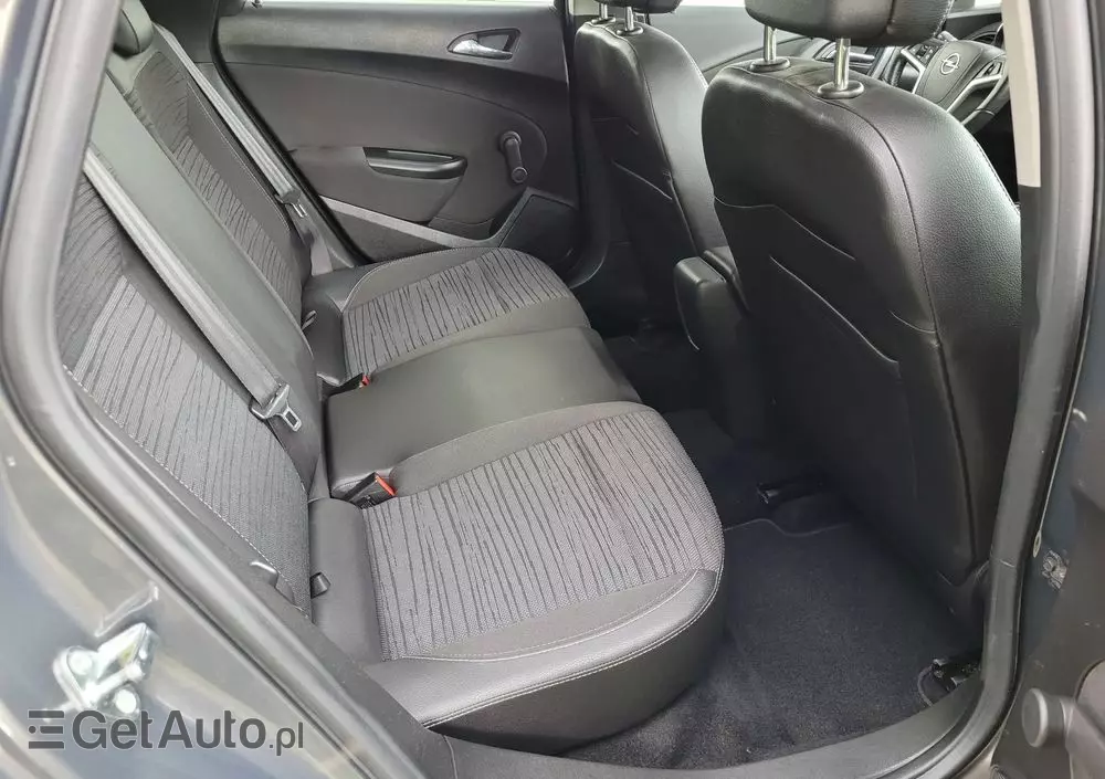 OPEL Astra 1.6 Sports Tourer Active