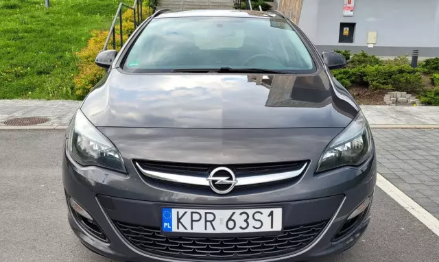 OPEL Astra 1.6 Sports Tourer Active