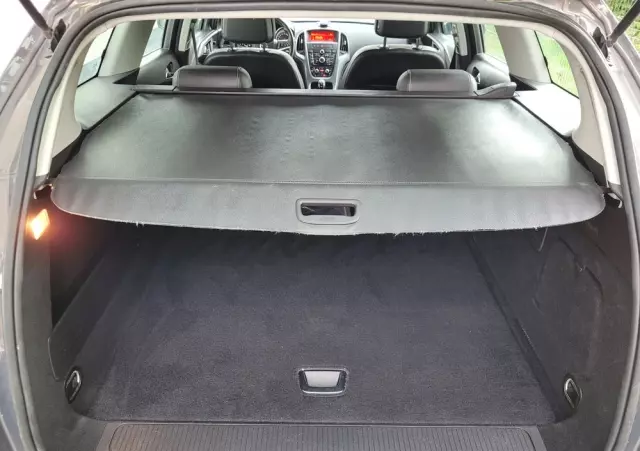 OPEL Astra 1.6 Sports Tourer Active