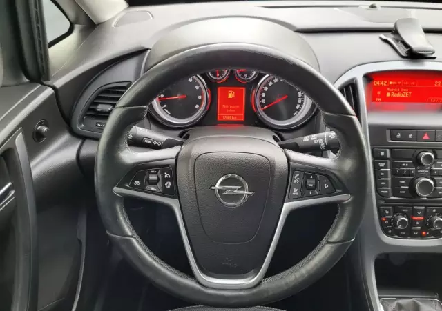 OPEL Astra 1.6 Sports Tourer Active