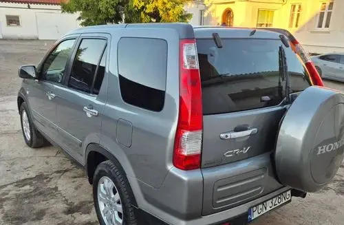 HONDA CR-V 