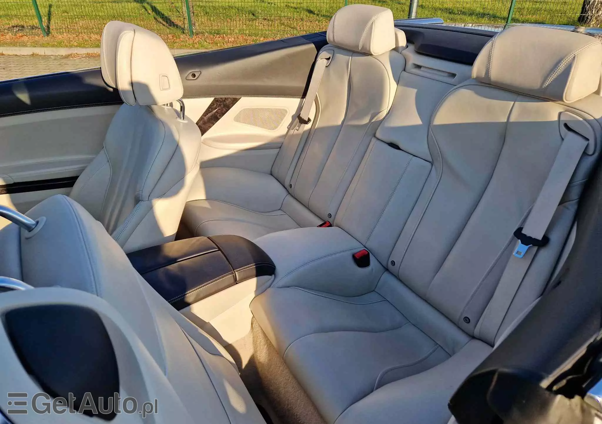 BMW Seria 6 650i xDrive Cabrio