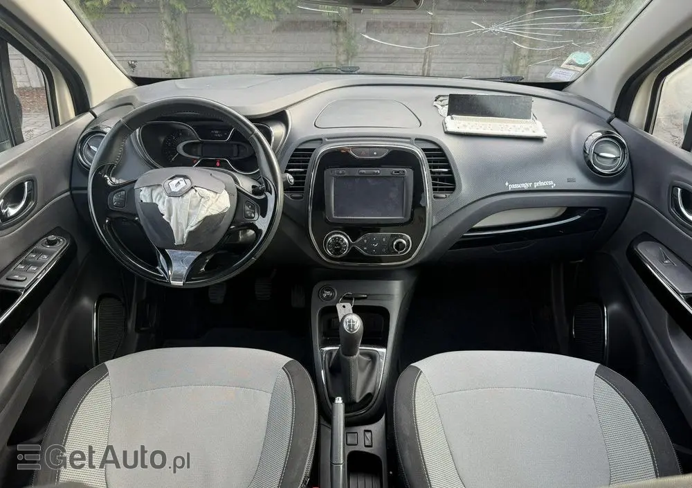 RENAULT Captur 