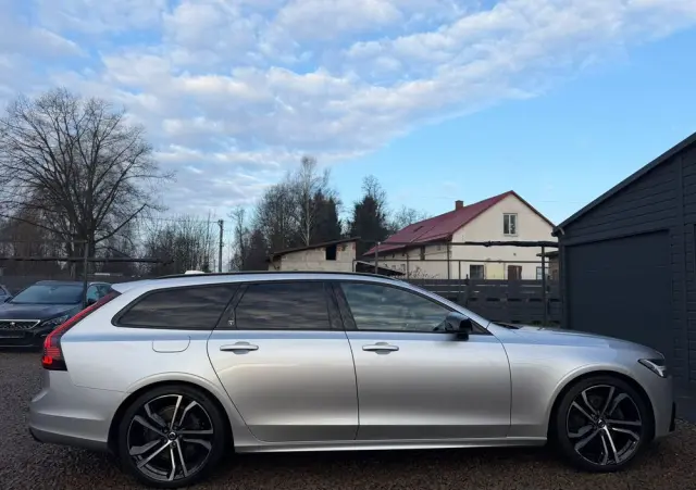 VOLVO V90 D5 AWD Geartronic R Design