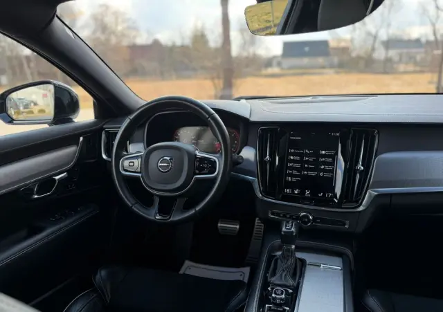 VOLVO V90 D5 AWD Geartronic R Design