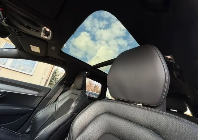 VOLVO V90 D5 AWD Geartronic R Design