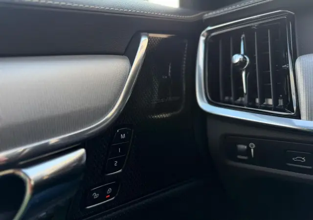 VOLVO V90 D5 AWD Geartronic R Design