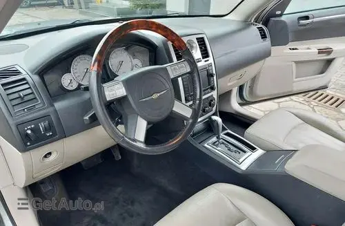 CHRYSLER 300C 