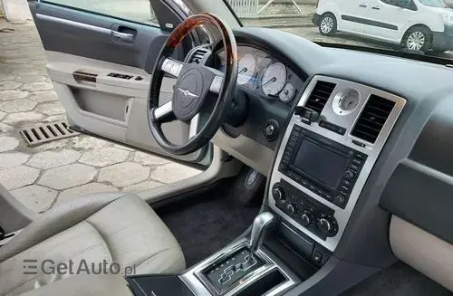 CHRYSLER 300C 