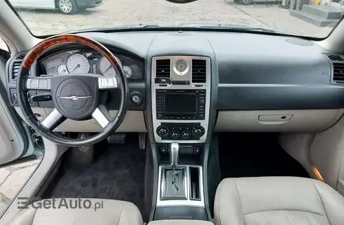 CHRYSLER 300C 