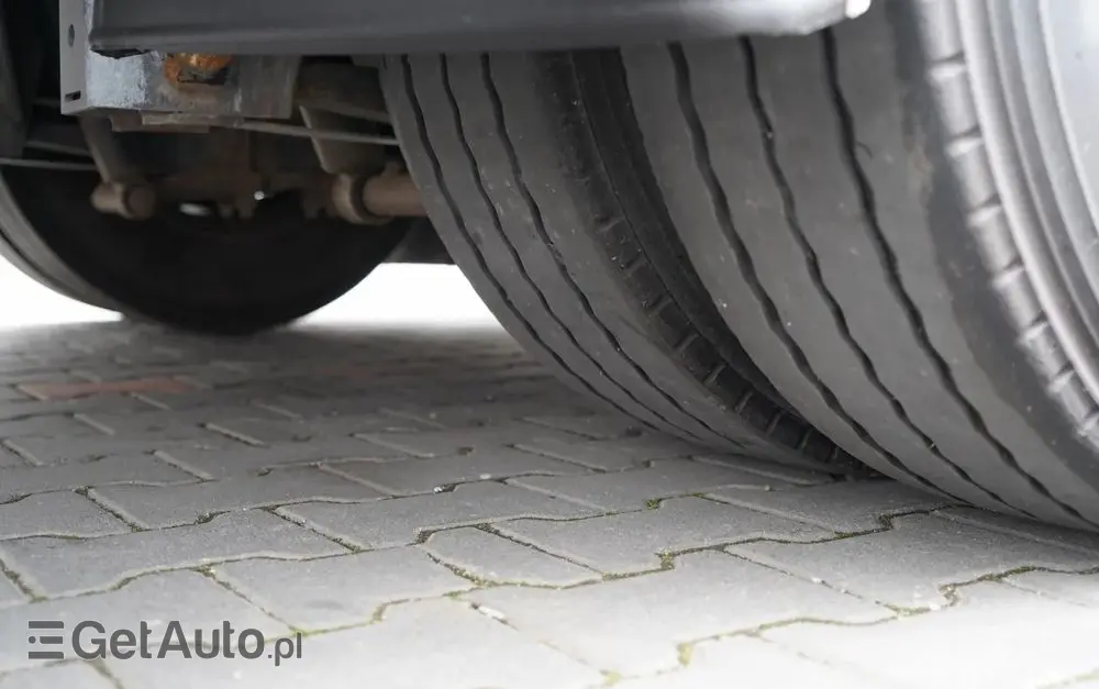 WECON PRZYCZEPA - 7,7 M / TANDEM / PRZEJAZDOWA / 