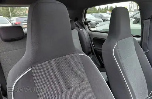 SEAT Mii 