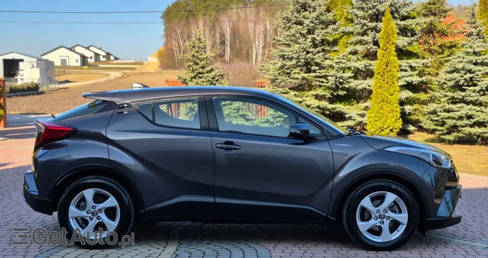 TOYOTA C-HR Flow
