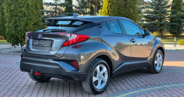 TOYOTA C-HR Flow