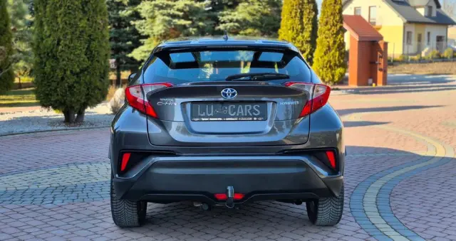 TOYOTA C-HR Flow