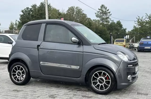 MICROCAR M.Go 