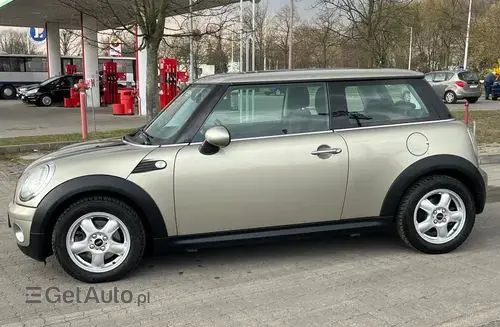 MINI One 