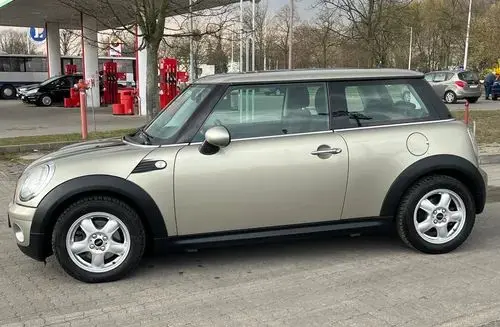 MINI One 