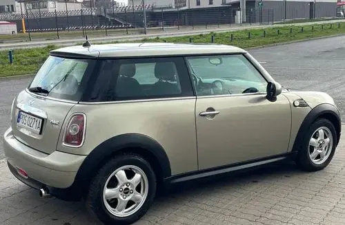 MINI One 