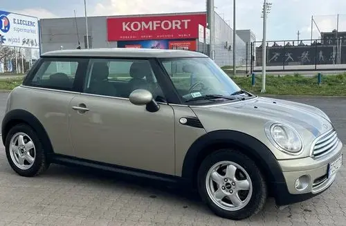 MINI One 