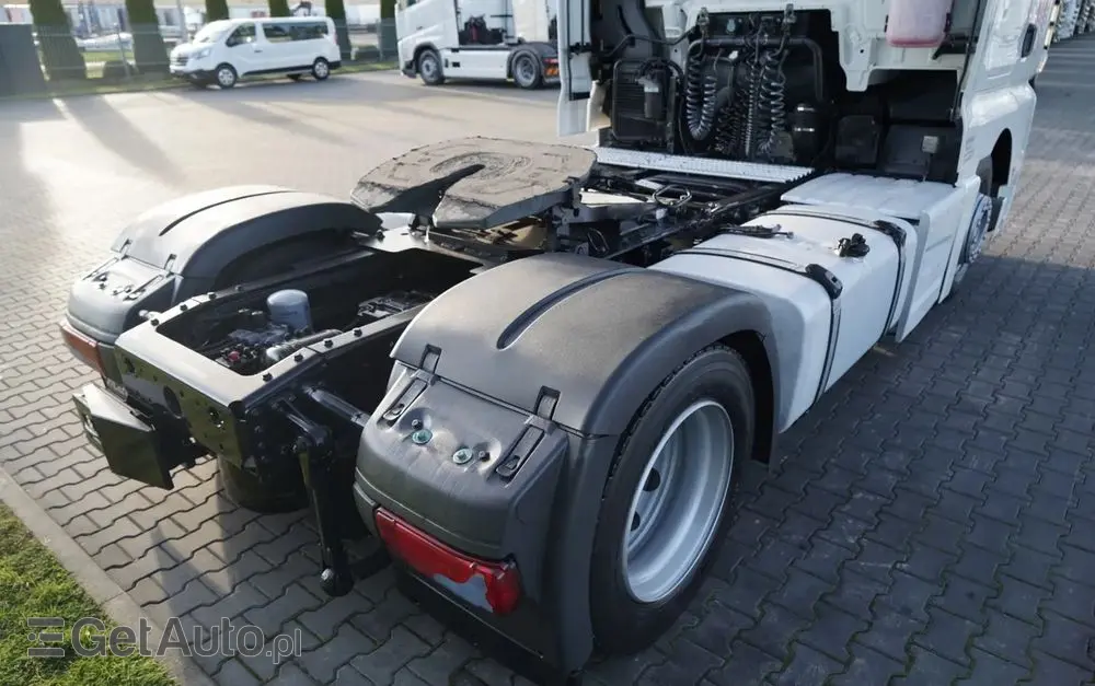 MAN TGX 18.470 / LOW DECK / MEGA / REGULOWANE SIODŁO / 2020 ROK / NAVI 