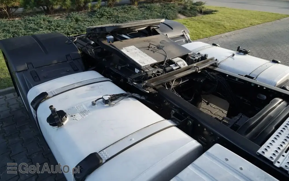 MAN TGX 18.470 / LOW DECK / MEGA / REGULOWANE SIODŁO / 2020 ROK / NAVI 