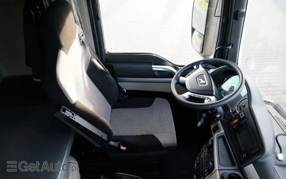 MAN TGX 18.470 / LOW DECK / MEGA / REGULOWANE SIODŁO / 2020 ROK / NAVI 