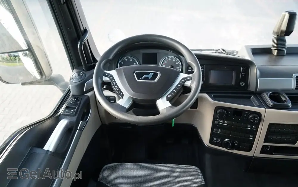 MAN TGX 18.470 / LOW DECK / MEGA / REGULOWANE SIODŁO / 2020 ROK / NAVI 